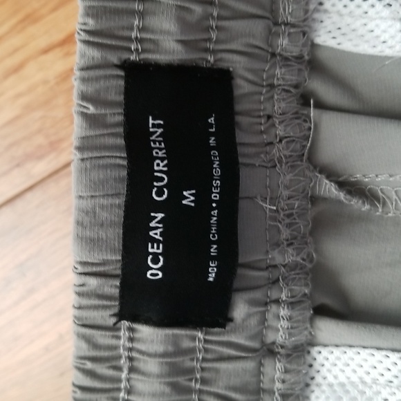 3 for $15 Ocean Current Swim Shorts Medium - Picture 4 of 7